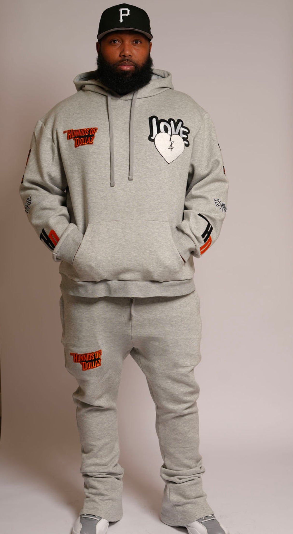 Broken hearted 2 piece set gray or black !