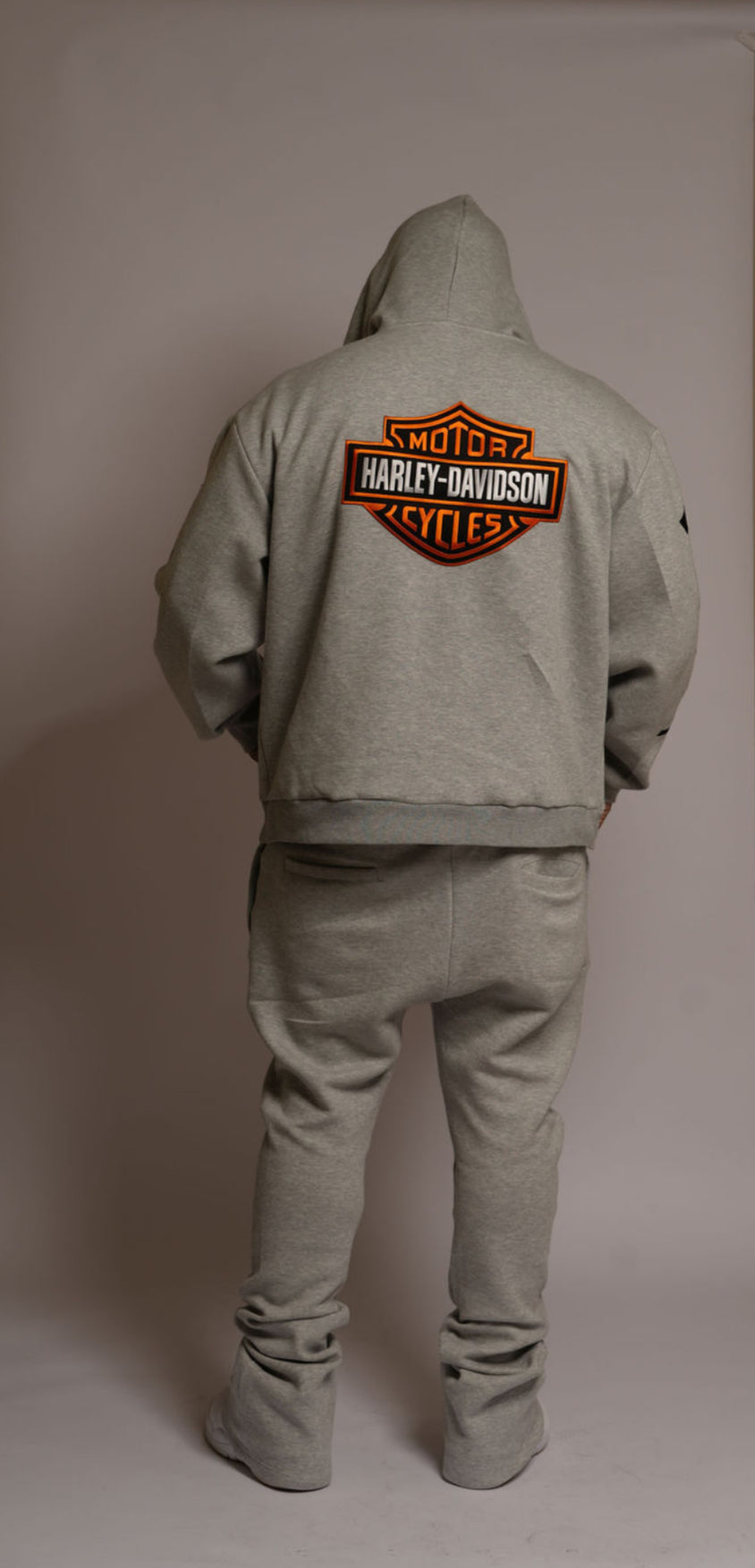 Broken hearted 2 piece set gray or black !