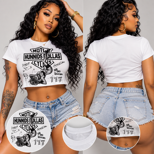 Hunnids of Dollaz Women’s Crop Tee 🤍